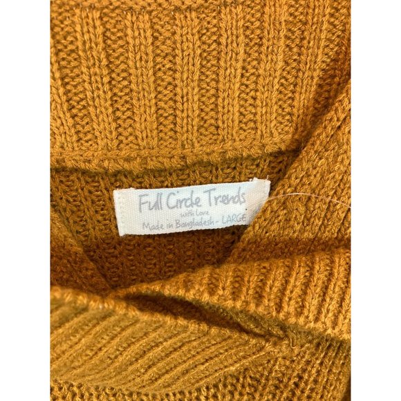 Chic Knit Elegance: Large Gold Women's Sweater - Cozy Comfort & Timeless Style - Picture 3 of 5